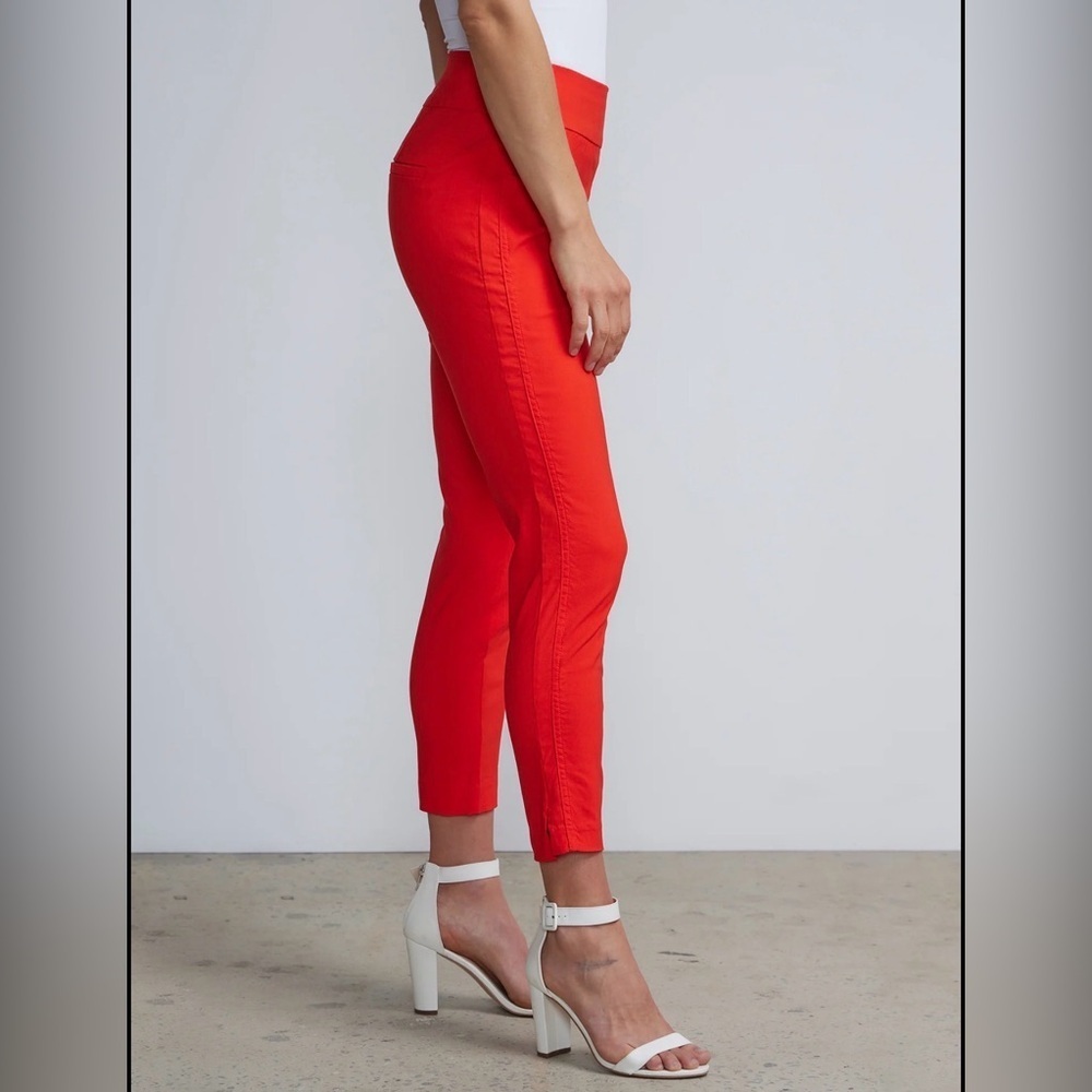 NWT!New York & Company Women’s Red “The Whitney” High Waisted Ankle Pants.Size:M